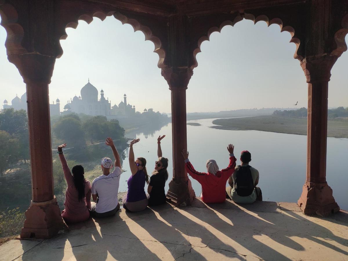 Zigzag Homestay Agra  Zewnętrze zdjęcie