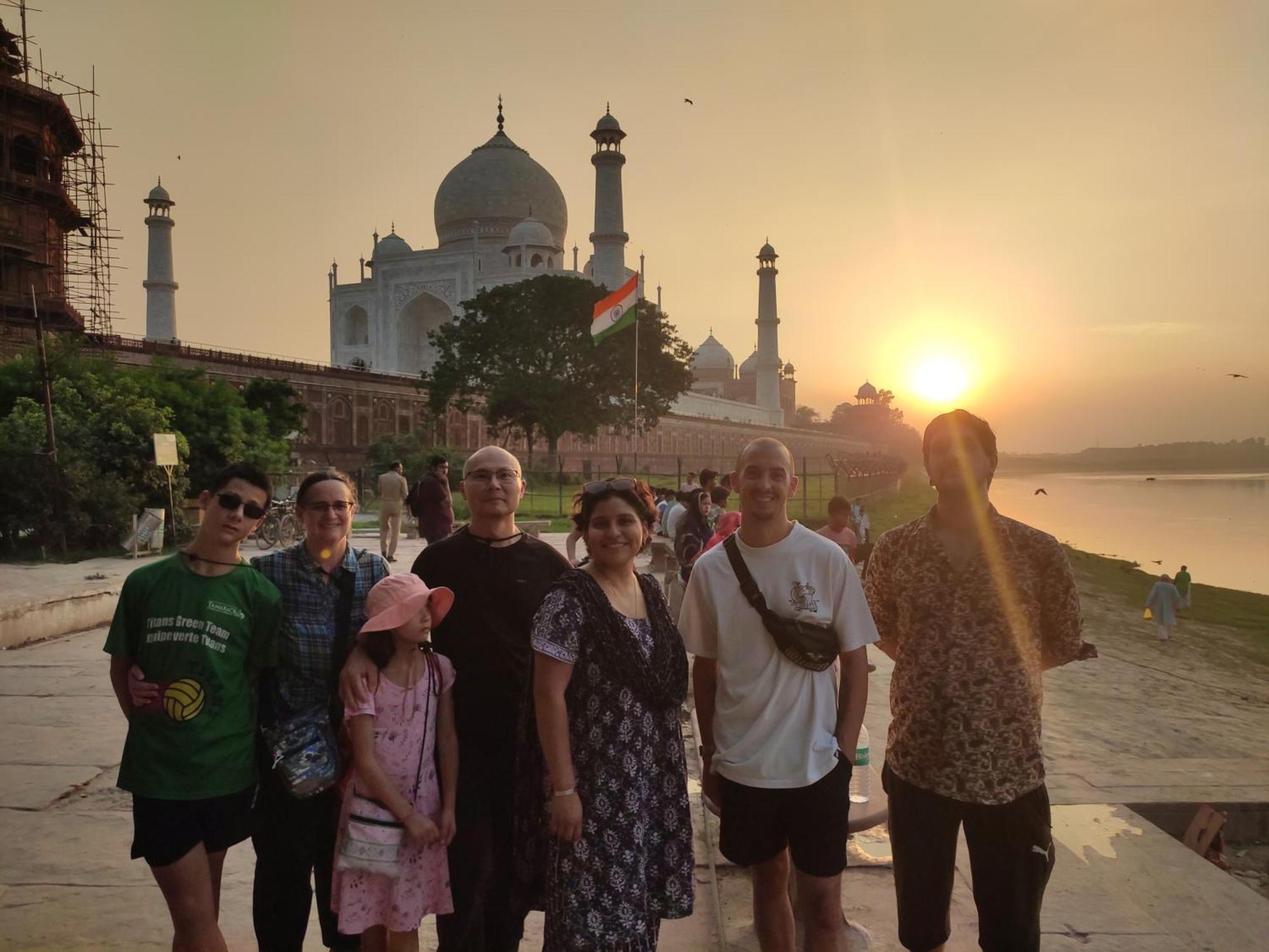 Zigzag Homestay Agra  Zewnętrze zdjęcie