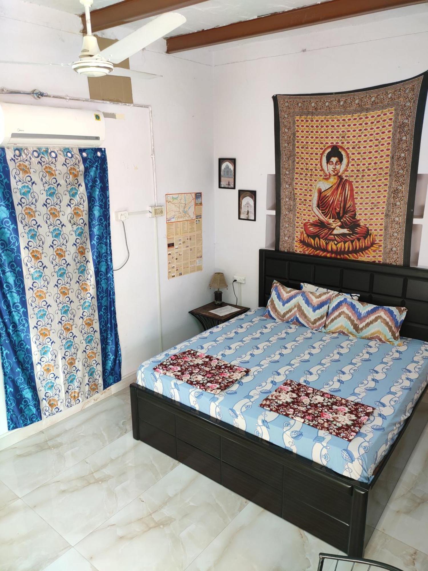 Zigzag Homestay Agra  Zewnętrze zdjęcie