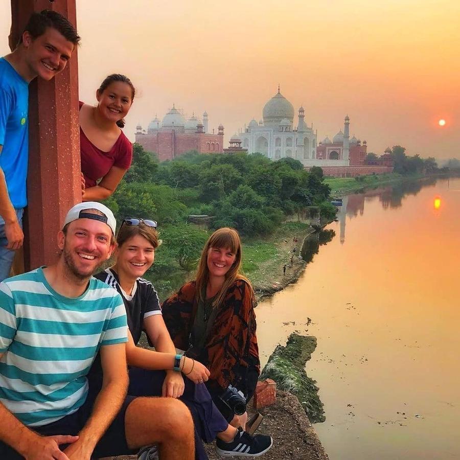 Zigzag Homestay Agra  Zewnętrze zdjęcie